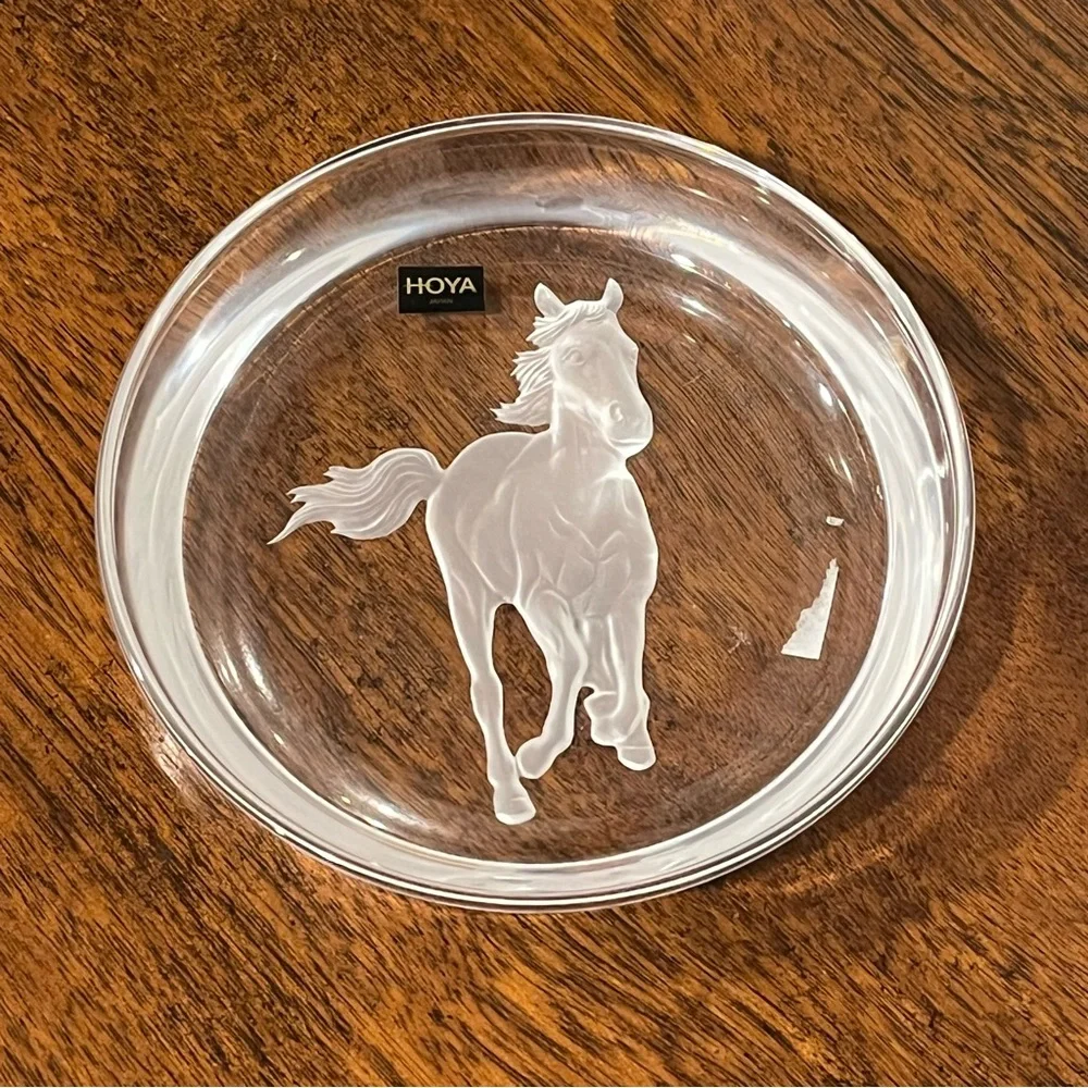 Hoya Etched Crystal Intaglio Galloping Horse Wine Bottle Coaster or Plate